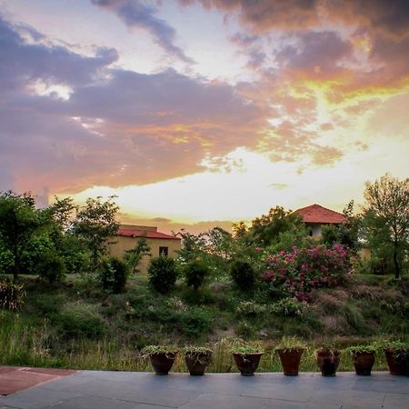 Beyond Stay Mahua Tola Tadoba Kolara ภายนอก รูปภาพ
