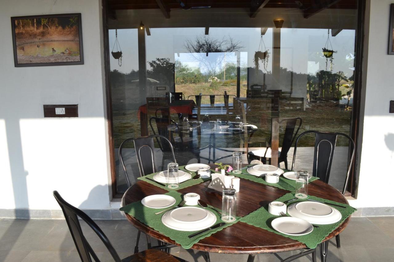 Beyond Stay Mahua Tola Tadoba Kolara ภายนอก รูปภาพ